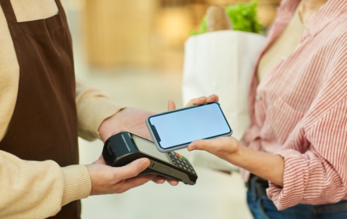 smartphone-payment-close-up-2022-02-02-04-50-49-utc